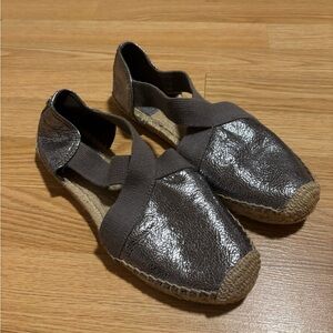 “Tory Burch” espadrille size 8.5 in great used condition